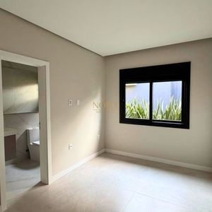 Casa de Condomínio com 237m², 4 dormitórios, 4 suítes, 2 vagas no Reserva das Águas em Torres para Comprar