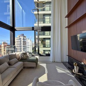 Apartamento com 142m², 3 dormitórios, 3 suítes, 2 vagas no Voga em Torres para Comprar