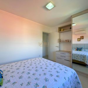 Cobertura com 180m², 3 dormitórios, 1 suíte, 2 vagas no Giverny em Torres para Comprar