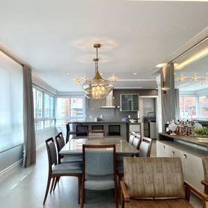 Apartamento com 155m², 3 dormitórios, 3 suítes, 2 vagas no Montechiaro em Torres para Comprar