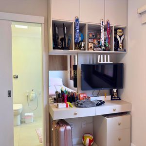 Apartamento com 161m², 4 dormitórios, 4 suítes, 2 vagas no Mare Blu em Torres para Comprar