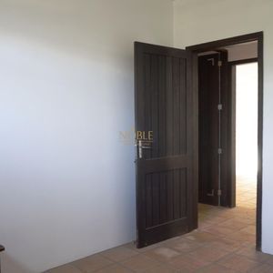 Casa com 260m², 5 dormitórios, 1 suíte, 2 vagas no bairro Praia Grande em Torres para Comprar