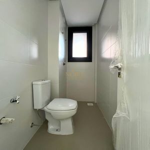 Apartamento com 78m², 2 dormitórios, 1 suíte, 1 vaga no Freedom em Torres para Comprar