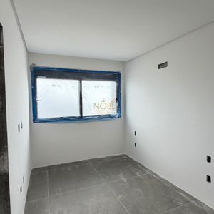 Apartamento com 117m², 3 dormitórios, 1 suíte, 3 vagas no Rambla Del Mar em Torres para Comprar