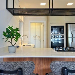 Apartamento com 130m², 3 dormitórios, 1 suíte, 2 vagas no Monterrey em Torres para Comprar