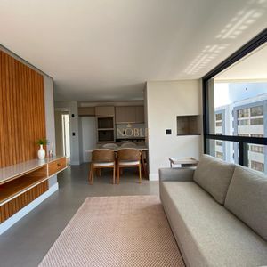 Apartamento com 60m², 2 dormitórios, 1 suíte, 1 vaga no Aston em Torres para Comprar