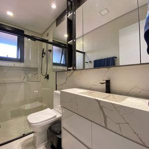 Cobertura com 218m², 3 dormitórios, 1 suíte, 2 vagas no Roca em Torres para Comprar