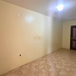 Casa com 420m², 5 dormitórios, 3 suítes, 1 vaga no bairro Centro em Torres para Comprar