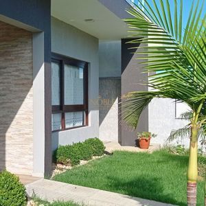 Casa com 500m², 4 dormitórios, 4 suítes, 2 vagas no bairro Bella Torres em Passo de Torres para Comprar