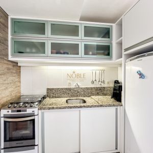 Apartamento com 92m², 2 dormitórios, 1 suíte, 1 vaga no Solar da Praça em Torres para Comprar