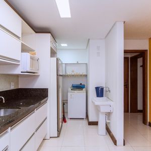 Apartamento com 109m², 2 dormitórios, 2 vagas no Dunas Residencial em Torres para Comprar