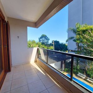 Apartamento com 100m², 3 dormitórios, 1 suíte, 2 vagas no Monte Vêneto em Torres para Comprar