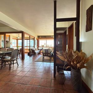 Apartamento com 190m², 3 dormitórios, 1 suíte, 1 vaga no Ville Saint Tropez em Torres para Comprar