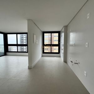 Apartamento com 117m², 3 dormitórios, 3 suítes, 2 vagas no Freedom em Torres para Comprar