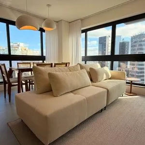 Apartamento com 92m², 2 dormitórios, 2 suítes, 2 vagas no Rosa dos Ventos em Torres para Comprar