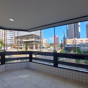 Apartamento com 104m², 3 dormitórios, 1 suíte, 1 vaga no Caribe em Torres para Comprar