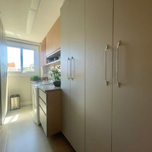 Apartamento com 155m², 3 dormitórios, 1 suíte, 2 vagas no Morada do Parque em Torres para Comprar