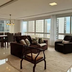 Apartamento com 105m², 3 dormitórios, 2 vagas no Michelângelo em Torres para Comprar