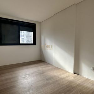 Apartamento com 88m², 2 dormitórios, 1 suíte, 1 vaga no LONDON em Torres para Comprar