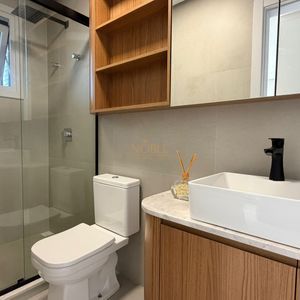 Apartamento com 91m², 2 dormitórios, 2 suítes, 2 vagas no Toronto em Torres para Comprar