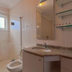 Cobertura com 220m², 3 dormitórios, 3 suítes, 2 vagas no Saint Germain em Torres para Comprar