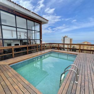 Cobertura com 380m², 4 dormitórios, 3 suítes, 2 vagas no Porto do Sol em Torres para Comprar