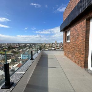 Cobertura com 149m², 3 dormitórios, 3 suítes, 2 vagas no Topazio em Torres para Comprar