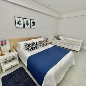 Cobertura com 280m², 4 dormitórios, 4 suítes, 2 vagas no Alvorada em Torres para Comprar