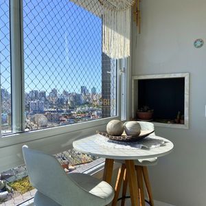 Apartamento com 84m², 2 dormitórios, 1 suíte, 2 vagas no Bellagio Residenziale em Torres para Comprar