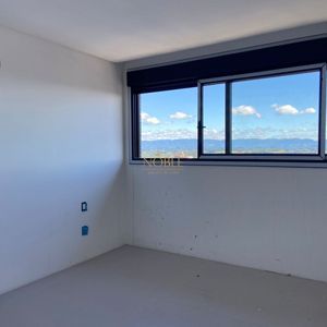 Cobertura com 385m², 4 dormitórios, 4 suítes, 4 vagas no Vanguard em Torres para Comprar