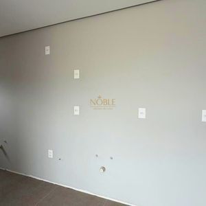 Apartamento com 70m², 2 dormitórios, 1 suíte, 1 vaga no Topazio em Torres para Comprar