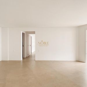 Apartamento com 83m², 2 dormitórios, 1 suíte, 2 vagas no Residencial Exclusive em Torres para Comprar