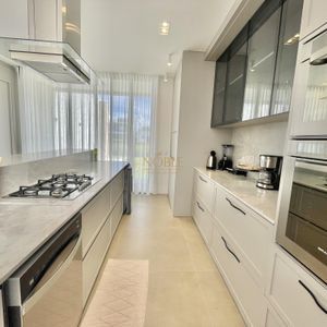 Casa de Condomínio com 215m², 3 dormitórios, 3 suítes, 2 vagas no Reserva das Águas em Torres para Comprar