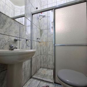 Apartamento, 2 dormitórios, 1 vaga no ed.caeté em Torres para Comprar