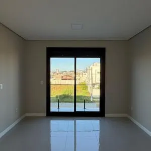 Geminado com 141m², 3 dormitórios, 1 suíte, 2 vagas no bairro Morada das Palmeiras em Torres para Comprar