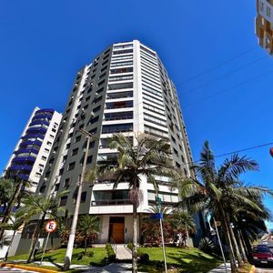 Apartamento com 150m², 3 dormitórios, 1 suíte, 1 vaga no Torre de La Cité em Torres para Comprar