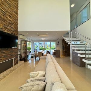 Casa de Condomínio com 187m², 3 dormitórios, 1 suíte, 4 vagas no Reserva das Águas em Torres para Comprar