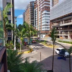 Apartamento com 104m², 3 dormitórios, 1 suíte, 1 vaga no Caribe em Torres para Comprar