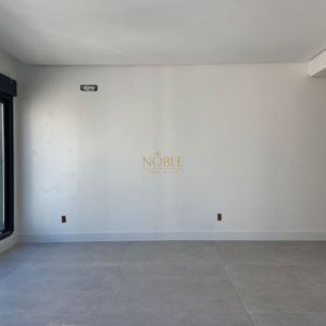 Apartamento com 207m², 4 dormitórios, 4 suítes, 2 vagas no Domus em Torres para Comprar