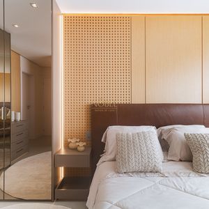 Apartamento com 100m², 3 dormitórios, 1 suíte, 2 vagas no Ibiza em Torres para Comprar