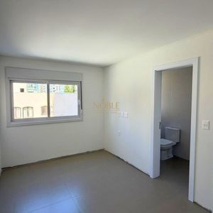 Apartamento com 98m², 2 dormitórios, 2 suítes, 1 vaga no Punta Del Sole em Torres para Comprar