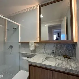 Apartamento com 78m², 2 dormitórios, 1 suíte, 2 vagas no Ilha de Creta em Torres para Comprar