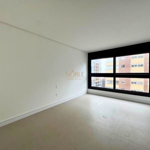 Apartamento com 117m², 3 dormitórios, 3 suítes, 2 vagas no Freedom em Torres para Comprar
