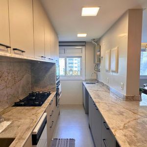 Apartamento com 139m², 3 dormitórios, 3 suítes, 2 vagas no Di milano em Torres para Comprar