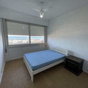 Apartamento com 236m², 4 dormitórios, 1 suíte, 1 vaga no Panorama em Torres para Comprar