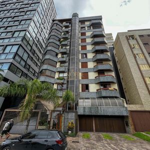 Apartamento com 139m², 3 dormitórios, 1 suíte, 1 vaga no Villa de Torres em Torres para Comprar