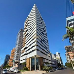 Apartamento com 118m², 3 dormitórios, 3 suítes, 1 vaga no Punta Del Sole em Torres para Comprar