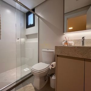 Apartamento com 71m², 2 dormitórios, 1 suíte, 2 vagas no Residencial DI Capri em Torres para Comprar