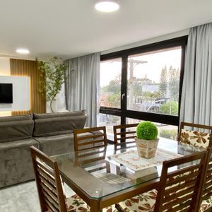 Cobertura com 176m², 3 dormitórios, 1 suíte, 2 vagas no Casa Carmel em Torres para Comprar