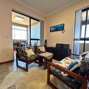 Cobertura com 400m², 4 dormitórios, 1 suíte, 2 vagas no Residencial da Barra em Torres para Comprar